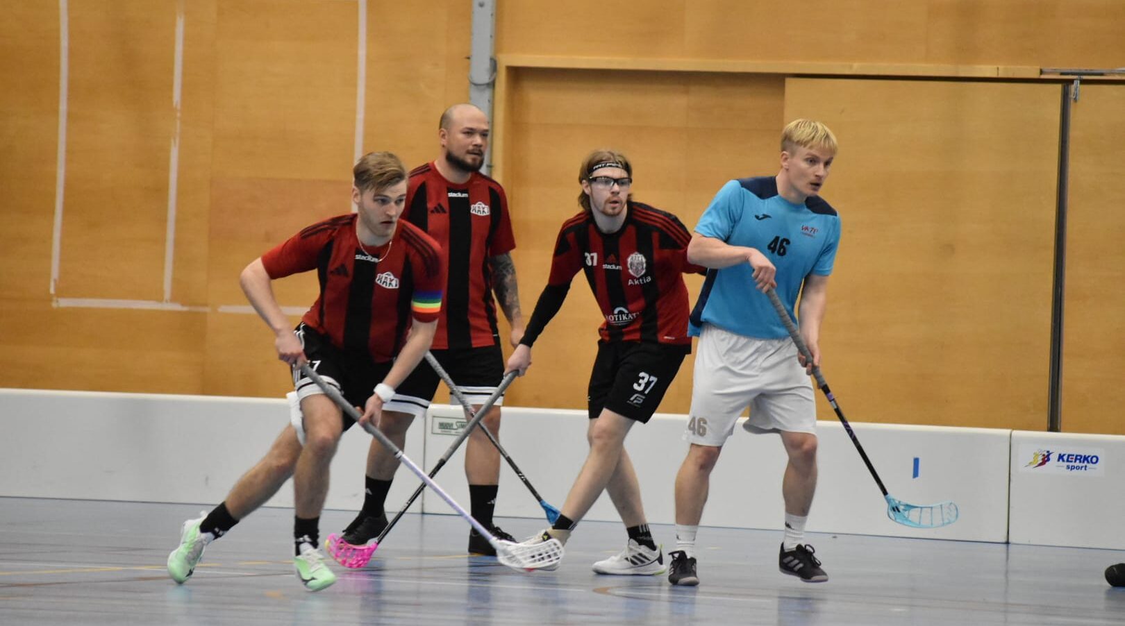 Raportti: M3:lla kolmen pisteen viikonloppu, punamusta Cup-juna saapui pääteasemalleen